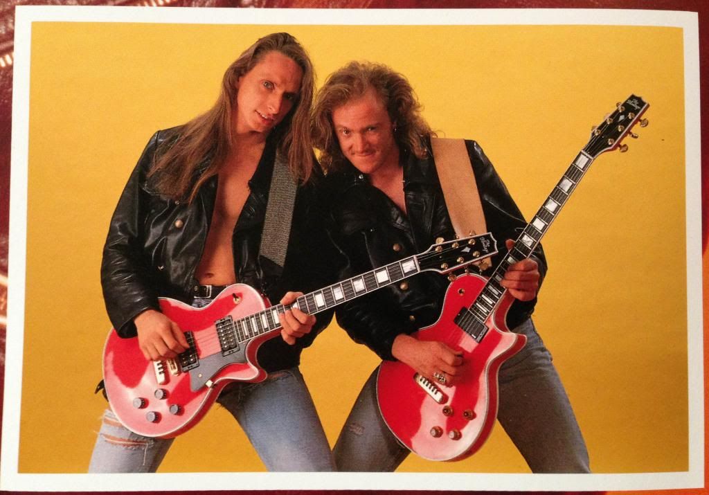 TheHeritagePinkLesPaulHansenSignature199