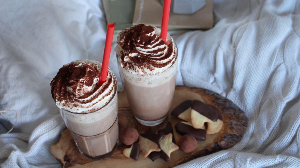 photo Almond_Hot_Chocolate_2_zpskzagcatp.jpg