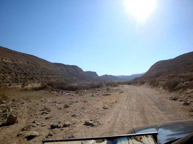 رحلة الى صحراء جبلية ( محمية وادى دجلة ) ...تقرير